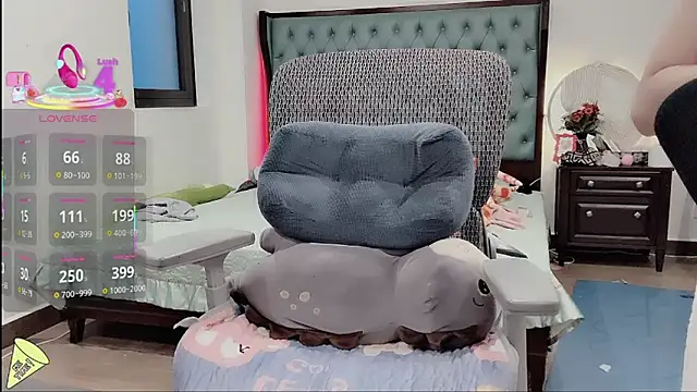 Snapshot of lulu404 chatting on December 13, 2025, 11:21 pm lulu404 online show from December 13, 2025, 11:21 pm