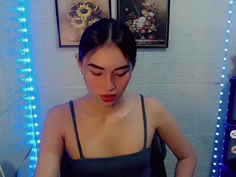 lovelysassy online show from November 3, 2025, 1:56 pm