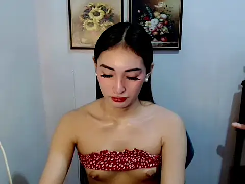 lovelysassy online show from December 14, 2025, 7:07 pm