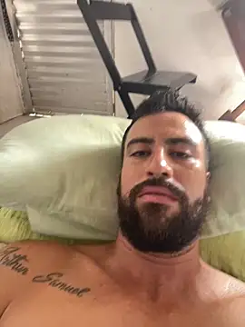 Snapshot of Wellington0490 chatting on November 5, 2025, 10:26 am Wellington0490 online show from November 5, 2025, 10:26 am