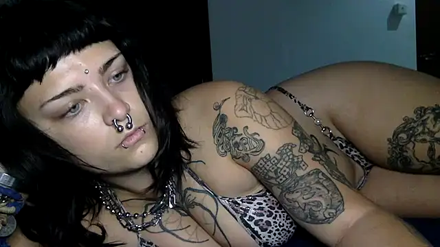 cymerastail online show from September 19, 2025, 12:50 pm