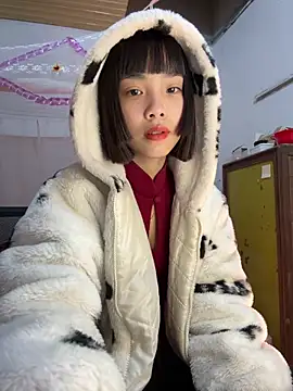 andymi1 online show from February 14, 2026, 2:19 am