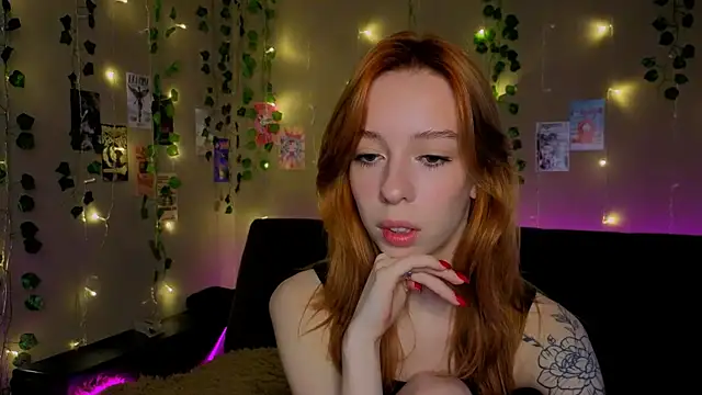 Lori Williams online show from February 24, 2026, 2:20 am