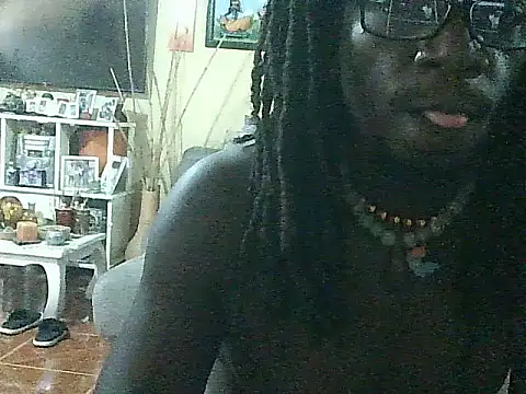 Blackpanther0115 online show from September 23, 2025, 5:49 pm