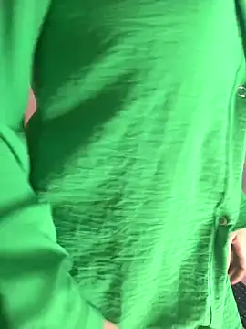 salomecute21 online show from March 12, 2026, 11:16 am