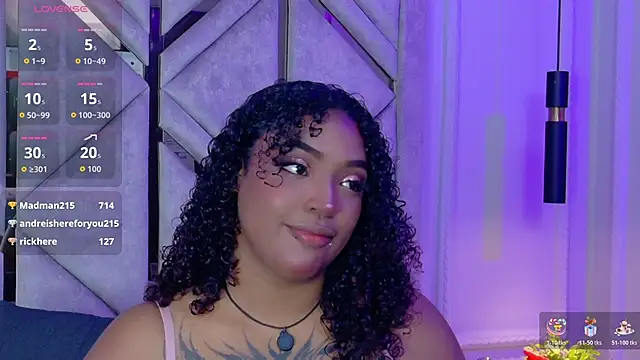 Snapshot of Cristal-Jonnes chatting on May 6, 2026, 4:41 am Cristal-Jonnes online show from May 6, 2026, 4:41 am