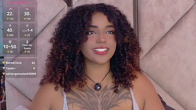 Snapshot of Cristal-Jonnes chatting on May 8, 2026, 4:29 am Cristal-Jonnes online show from May 8, 2026, 4:29 am