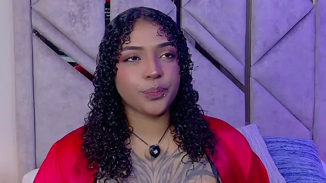 Snapshot of Cristal-Jonnes chatting on May 15, 2026, 4:19 am Cristal-Jonnes online show from May 15, 2026, 4:19 am