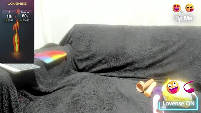 ivy moon05 online show from April 9, 2026, 1:38 pm