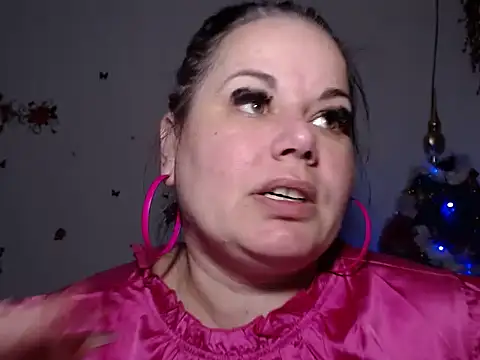 Snapshot of andreea2011 chatting on September 26, 2025, 6:34 pm andreea2011 online show from September 26, 2025, 6:34 pm