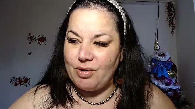 Snapshot of andreea2011 chatting on November 3, 2025, 7:31 am andreea2011 online show from November 3, 2025, 7:31 am