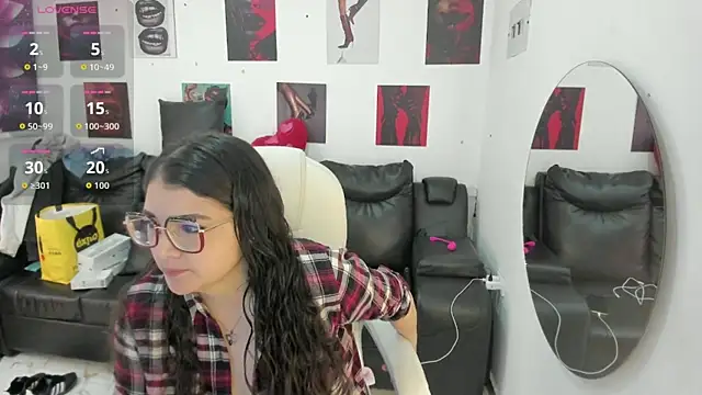 Snapshot of iam_sammy_01 chatting on December 3, 2025, 12:14 pm iam sammy 01 online show from December 3, 2025, 12:14 pm