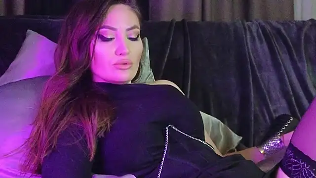 AliceJameson online show from February 16, 2025, 6:21 pm