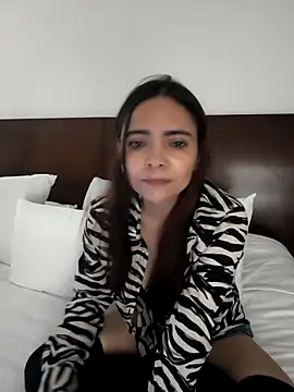 Snapshot of Cami_Konor chatting on March 16, 2026, 8:02 pm Cami Konor online show from March 16, 2026, 8:02 pm
