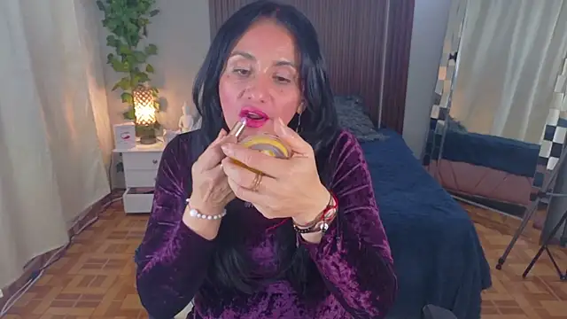 Snapshot of kataleya_29 chatting on November 7, 2025, 8:42 pm kataleya 29 online show from November 7, 2025, 8:42 pm