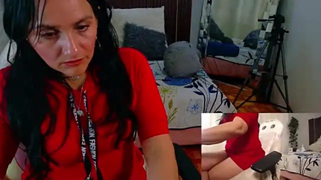 Snapshot of kataleya_29 chatting on December 2, 2025, 5:52 pm kataleya 29 online show from December 2, 2025, 5:52 pm