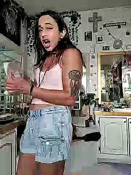 Snapshot of TranSexualJade95 chatting on May 27, 2026, 1:57 am TranSexualJade95 online show from May 27, 2026, 1:57 am