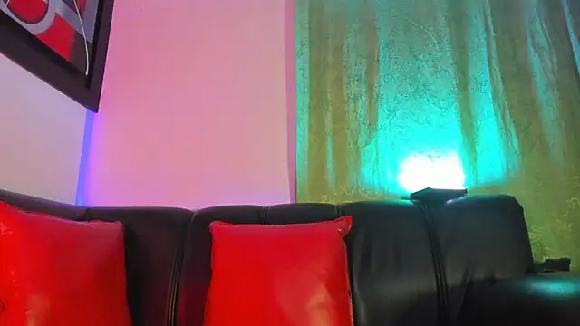 Snapshot of winderling chatting on November 10, 2025, 7:46 pm winderling online show from November 10, 2025, 7:46 pm