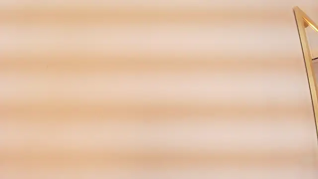 zarah andrew   online show from October 8, 2025, 11:52 am