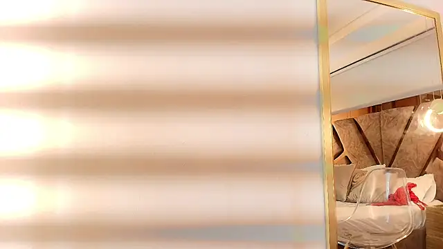 zarah andrew   online show from November 13, 2025, 12:26 pm