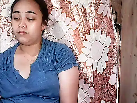 Snapshot of Pinay_Chubby20 chatting on October 25, 2025, 9:39 am Pinay Chubby20 online show from October 25, 2025, 9:39 am