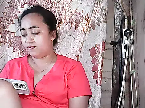 Snapshot of Pinay_Chubby20 chatting on October 30, 2025, 8:16 am Pinay Chubby20 online show from October 30, 2025, 8:16 am