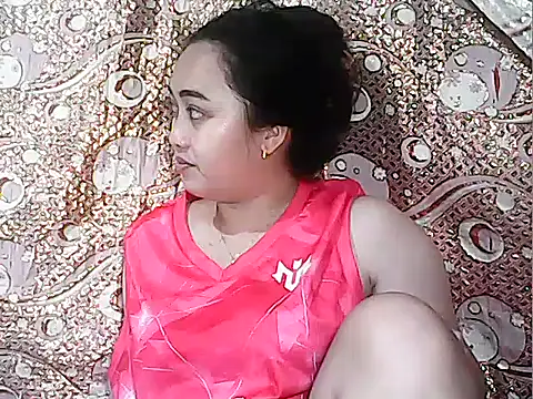 Snapshot of Pinay_Chubby20 chatting on November 29, 2025, 12:08 pm Pinay Chubby20 online show from November 29, 2025, 12:08 pm