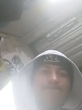 Snapshot of Narckse chatting on October 7, 2025, 12:02 pm Narckse online show from October 7, 2025, 12:02 pm