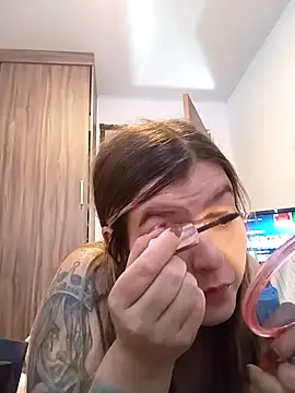 Fernandar2025 online show from February 14, 2026, 2:58 pm