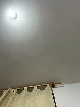 Valen1800 online show from November 9, 2025, 12:42 am