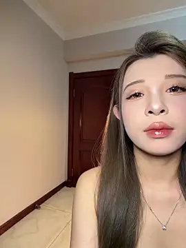 tuanzi125216 online show from November 9, 2025, 1:37 am