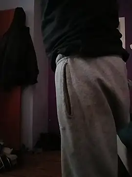 Thoma9034 online show from November 12, 2025, 5:57 pm