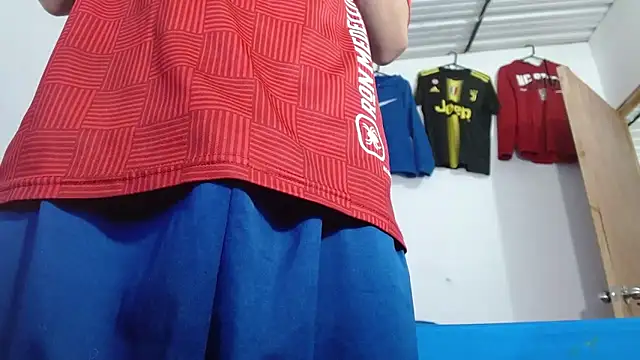 skinny23cm online show from February 12, 2026, 2:23 pm