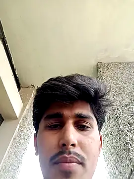 Snapshot of HarryChoudhary21 chatting on April 2, 2026, 8:01 am HarryChoudhary21 online show from April 2, 2026, 8:01 am
