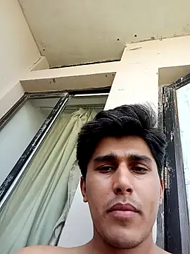 Snapshot of HarryChoudhary21 chatting on April 9, 2026, 9:04 am HarryChoudhary21 online show from April 9, 2026, 9:04 am