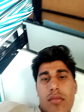 Snapshot of HarryChoudhary21 chatting on April 11, 2026, 12:09 pm HarryChoudhary21 online show from April 11, 2026, 12:09 pm