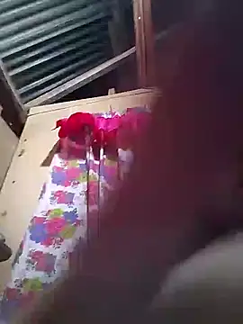 Snapshot of Huge_mama69 chatting on October 23, 2025, 3:28 am Huge mama69 online show from October 23, 2025, 3:28 am