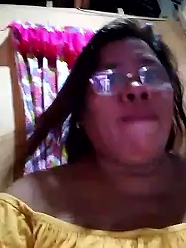 Snapshot of Huge_mama69 chatting on October 24, 2025, 3:41 pm Huge mama69 online show from October 24, 2025, 3:41 pm