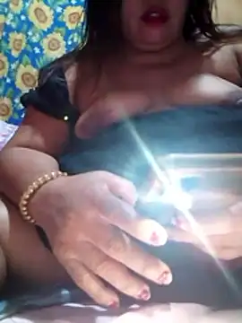 Huge mama69 online show from February 3, 2026, 3:04 am