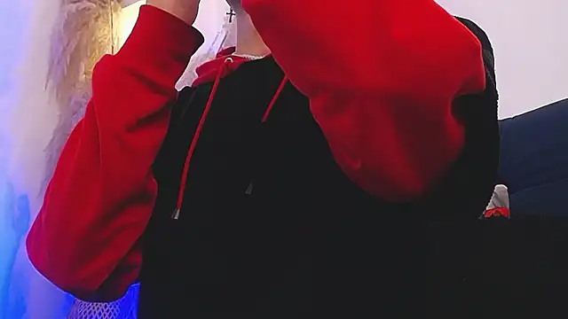 Snapshot of OzorioDany chatting on September 22, 2025, 8:44 pm OzorioDany online show from September 22, 2025, 8:44 pm