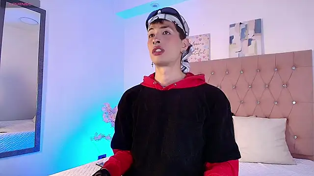 Snapshot of OzorioDany chatting on December 3, 2025, 3:25 am OzorioDany online show from December 3, 2025, 3:25 am