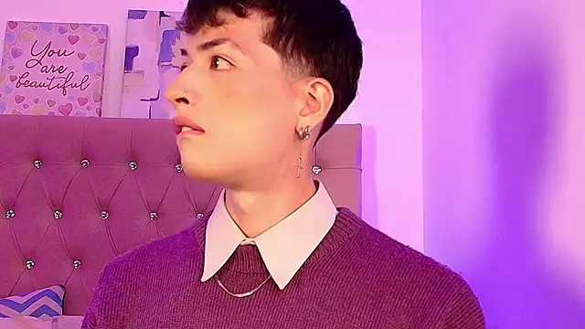 Snapshot of OzorioDany chatting on December 16, 2025, 4:06 am OzorioDany online show from December 16, 2025, 4:06 am