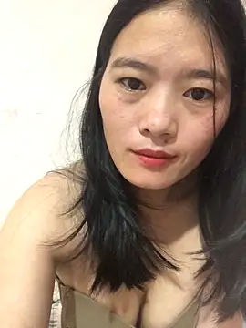 Maymay97 online show from September 24, 2025, 11:30 pm