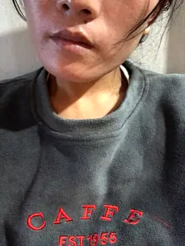 Maymay97 online show from November 2, 2025, 6:16 am