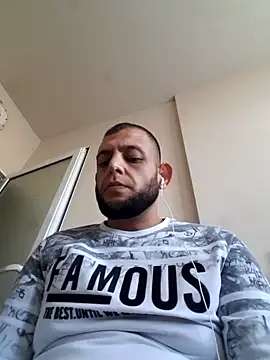 Snapshot of milenski74 chatting on October 30, 2025, 11:55 am milenski74 online show from October 30, 2025, 11:55 am