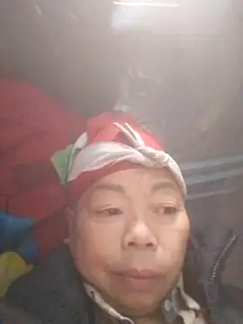 VangLe73 online show from November 3, 2025, 2:13 am