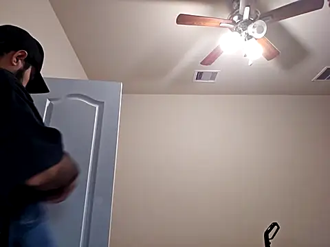 Snapshot of Lb228w chatting on November 11, 2025, 10:10 pm Lb228w online show from November 11, 2025, 10:10 pm