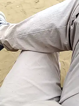 hard boy9455 online show from October 28, 2025, 9:02 am