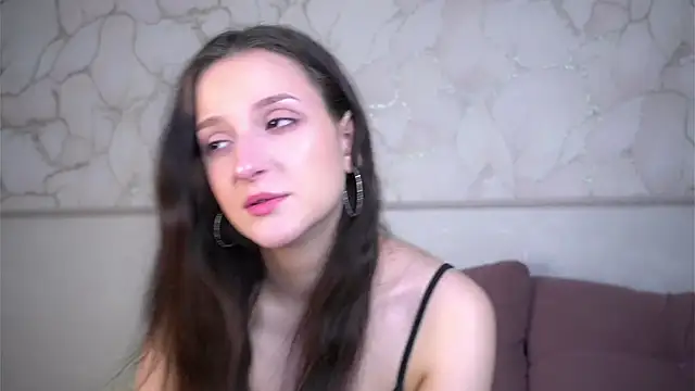 Snapshot of FalineBeacher chatting on February 8, 2026, 1:14 pm FalineBeacher online show from February 8, 2026, 1:14 pm