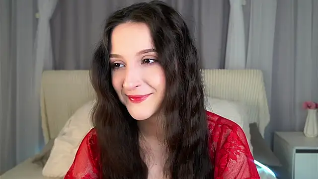 Snapshot of FalineBeacher chatting on February 14, 2026, 1:13 am FalineBeacher online show from February 14, 2026, 1:13 am